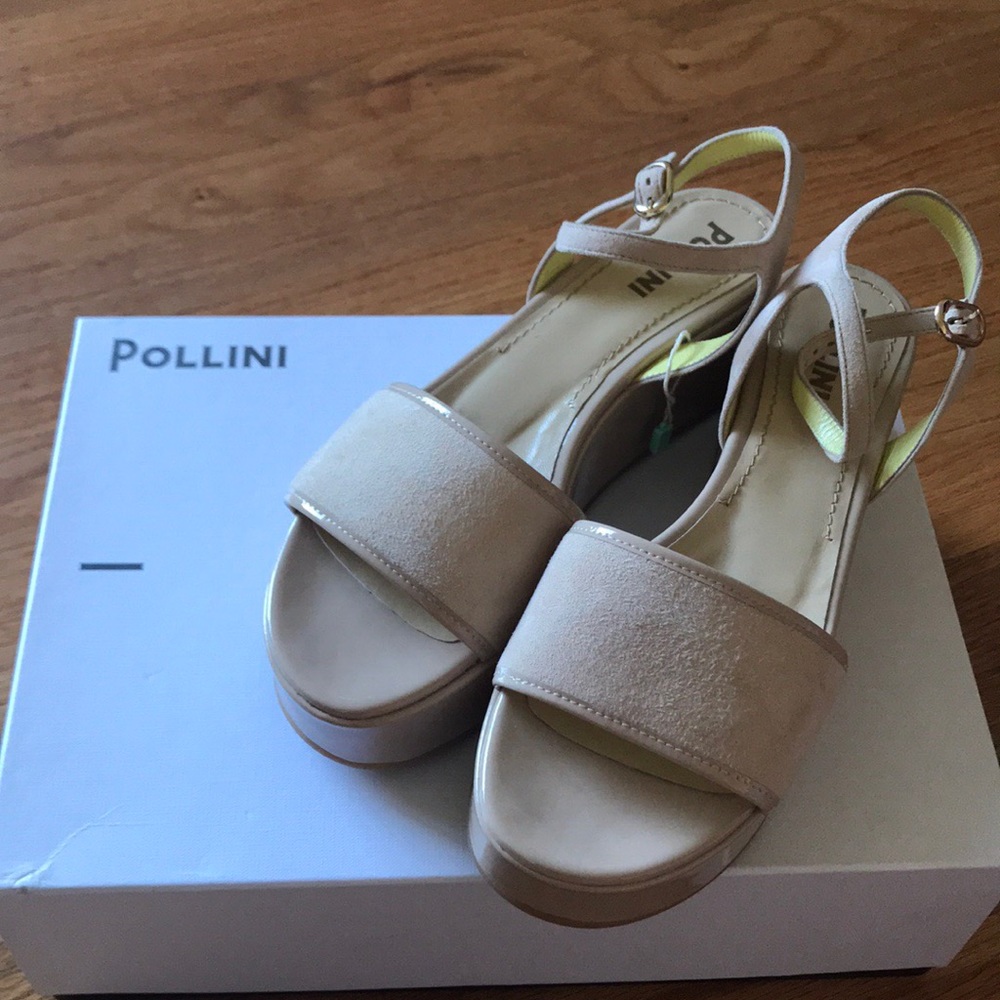 Pollini nude flatform sandals